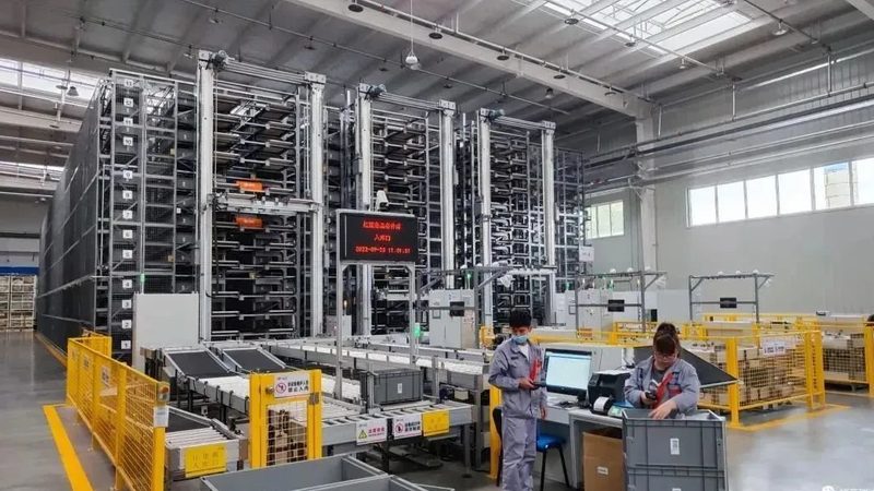 阁楼货架材质的优劣解析**